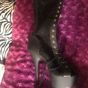 Brand new Pleaser open toe boots